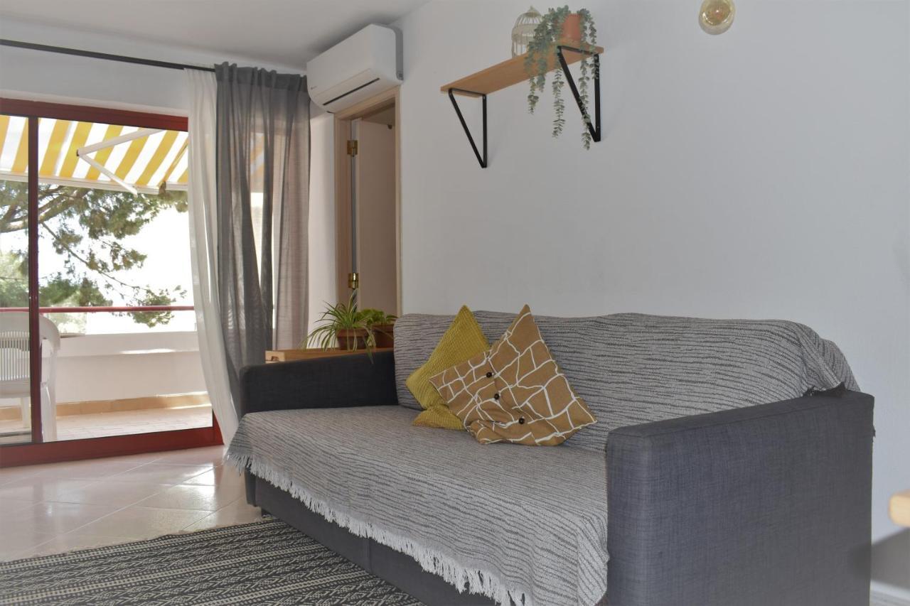 Apartamento Caroni ヴィラモウラ エクステリア 写真