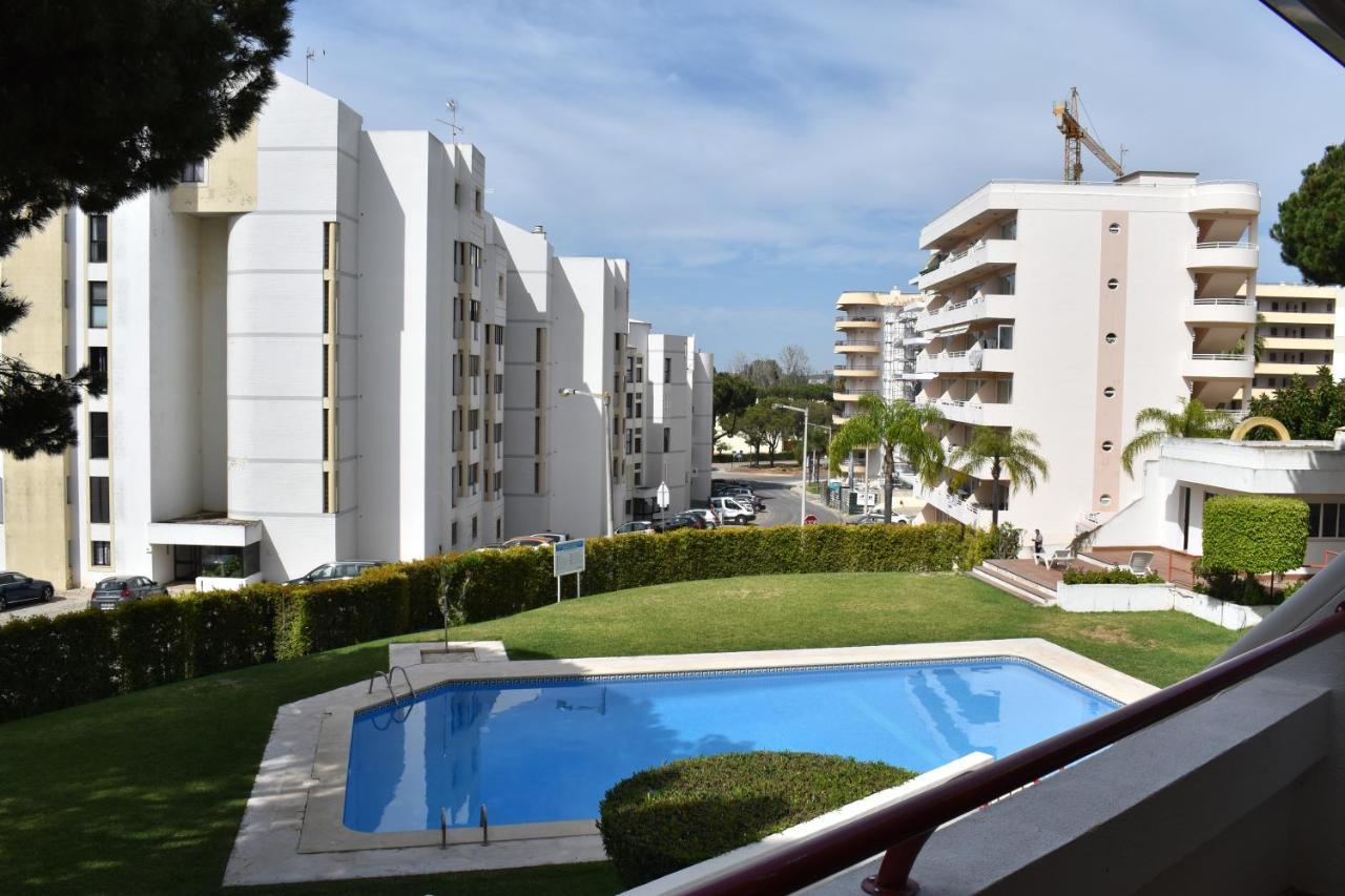 Apartamento Caroni ヴィラモウラ エクステリア 写真